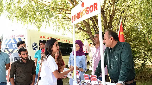 Başkan Babaş, öğrencilere sahip çıkıyor