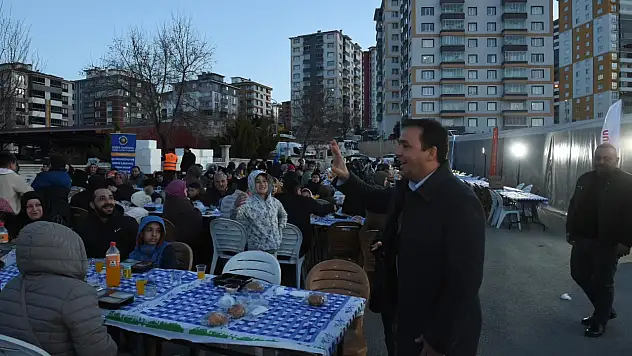 Başkan Baltacı Vatandaşlarla İftar Sofrasında Buluştu