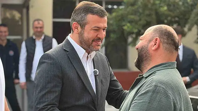 Başkan Çetinkaya belediye personeliyle bayramlaştı