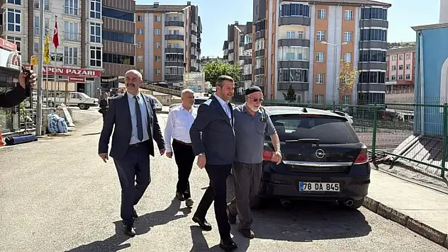 Başkan Çetinkaya Karabük Mahallesi'ndeki Çalışmaları İknceledi