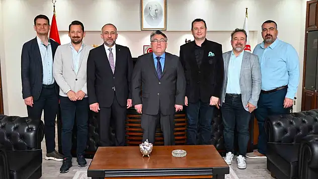 Rektör Özölçer'e Ziyaret