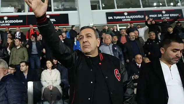 Başkan Dere: 'Umutsuzluğa Kapılmak Ya Da Geri Adım Atmak Yok'