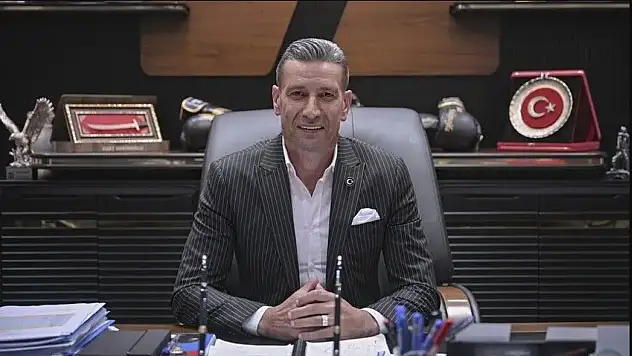 Başkan Hekimoğlu'ndan Milli Boksörlere 'Kolbastı' Sözü