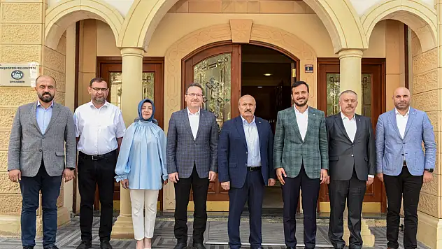 Başkan Özdemir'den Taşköprü'ye Ziyaret