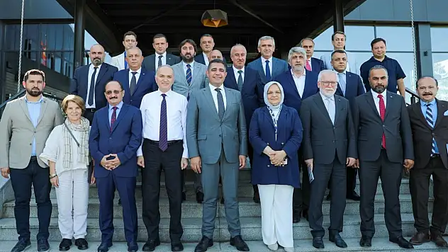 Başkan Özlü: 'Yeni Bir Oluşuma İhtiyaç Var'