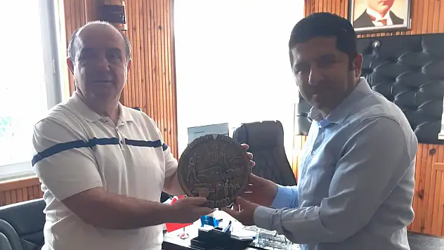 Başkan Uzuner'den İnebolu Liman Başkanı Bayraktar'a Ziyaret
