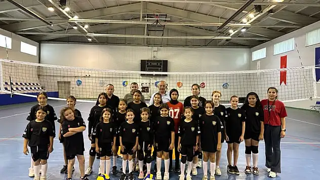 Başkan Yazkan'dan Genç Sporculara Destek Ziyareti