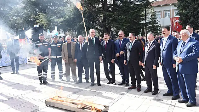 Başkent kapılarını Nevruz ateşi ile açtı