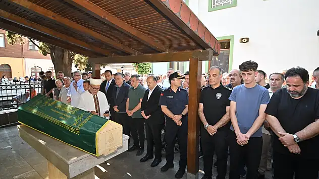 Bayraktaroğlu Son Yolculuğuna Uğurlandı