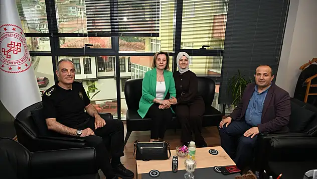 Bayram Öncesi Tamer Taş'tan Şehit Ve Gazi Ailelerine Anlamlı Ziyaret