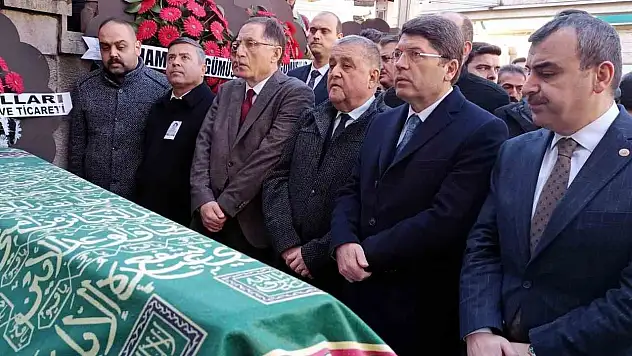 Bartın Belediye Başkanı Fırıncıoğlu'nun Eşi Hatica Fırıncıoğlu Ebediyete Uğurlandı