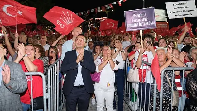 Belediye Başkanı Hasan Baltacı Sinop'ta Balıkçıları Uğurladı
