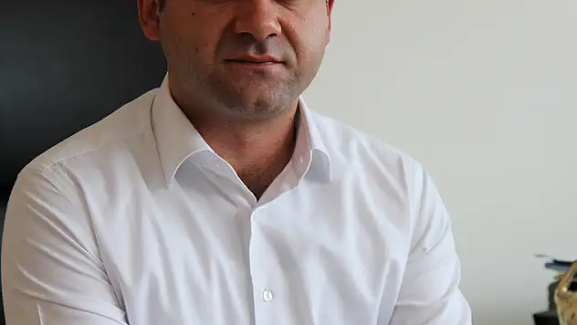 'Beraberliğin, azmin ve çalışmanın güce karşı zaferi'