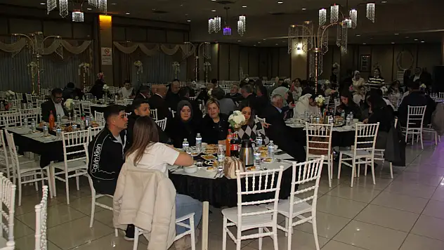 Berberler Ve Kuaförler Odası'ndan Birlik Ve Beraberlik İftarı