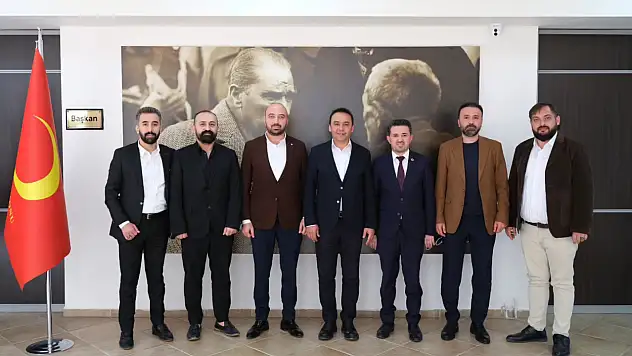 Berberler ve Kuaförler Odası'ndan Belediye'ye Ziyaret