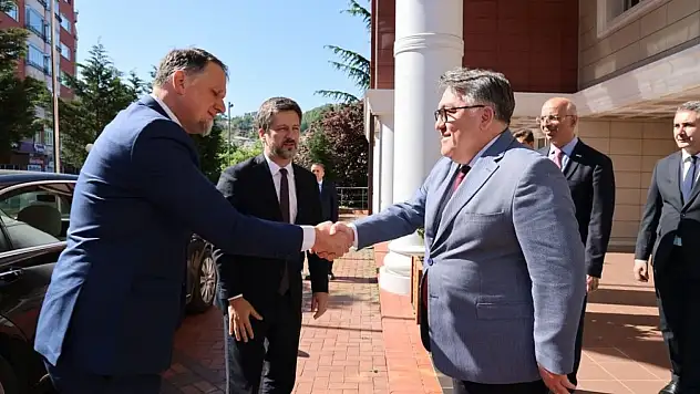 BEUN'da Türk-Macar Dostluğunu Güçlendiren Anlamlı Buluşma