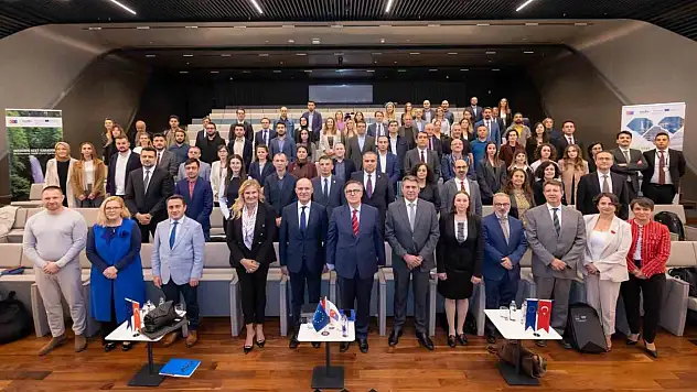 BEUN, Proje Uygulama Eğitimi'ne Katıldı