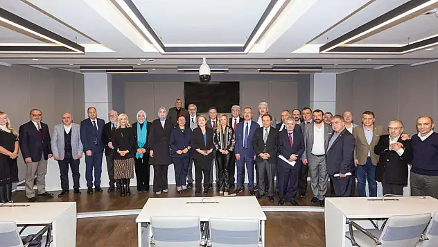 BİK, İnternet Medyasını Dikkatle İzliyor