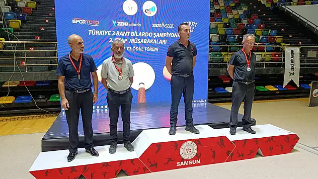 Bilardoda Türkiye 3'üncülüğü