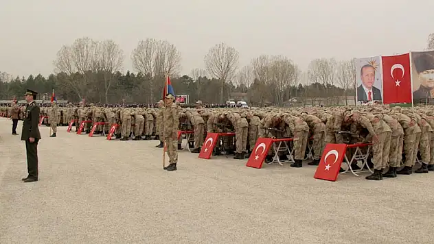 Bin 815 kısa dönem er yemin etti