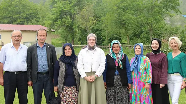 Bir Gönül Kapısı Kapsamında Çiçekyazı Köyü Ziyaret Edildi