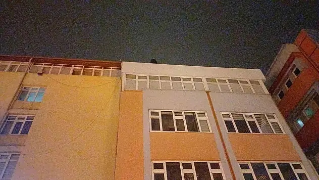 Bir Saat İçerisinde İki Kez İntihara Kalkıştı