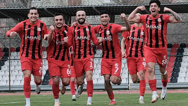 Birimizden Biri Tırmanışa Geçecek