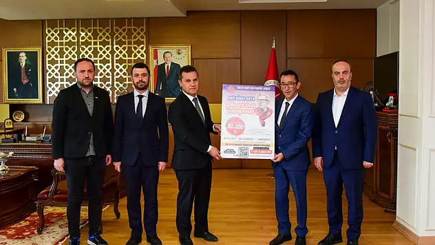 Birlik Vakfı'ndan Rektör Topal'a Ziyaret