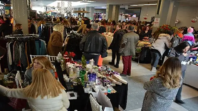 Bitmeyen İndirimler Bağımlılık Oluşturuyor