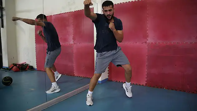Boks Milli Takımı, Avrupa Şampiyonası'na Hazırlanıyor