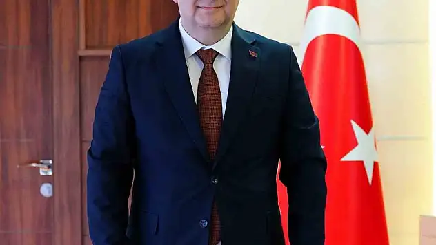 Bolu Belediyesi Başkan Vekili Mehmet Tuna Özcan CHP'den istifa etti
