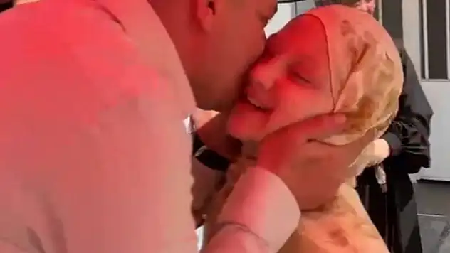 Bolu'da 12 yaşındaki kızdan babasına ağlatan 'hafızlık' sürprizi