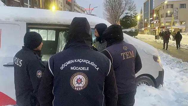 Bolu'da 21 Kaçak Göçmen Yakalandı