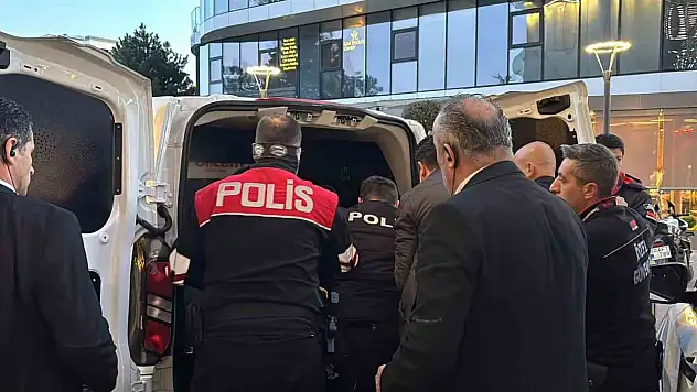 Bolu'da Çevreye Rahatsızlık Veren Şahıs Gözaltına Alındı