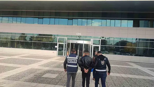 Dedesinin Evini Soyan Torun Tutuklandı!