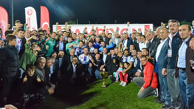 Bolu'da düzenlenen turnuvada şampiyon Banaz Köyü oldu