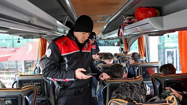 Bolu'da Düzensiz Göçle Mücadele Aralıksız Sürüyor