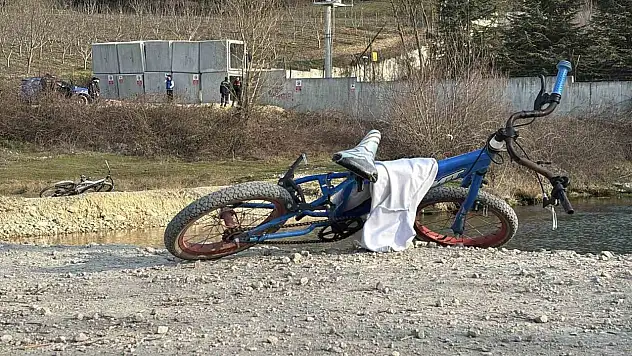 Gölette 13 Yaşındaki Çocuk Boğulma Tehlikesi Geçirdi