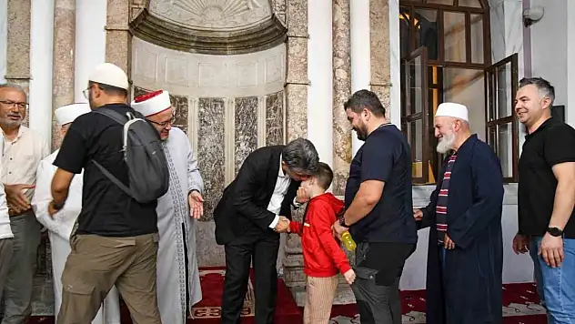 Bolu'da Mevlid Kandili dualarla idrak edildi