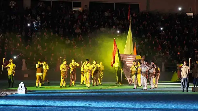 Bolu'da 23 Nisan Gösterileri Sahnelendi