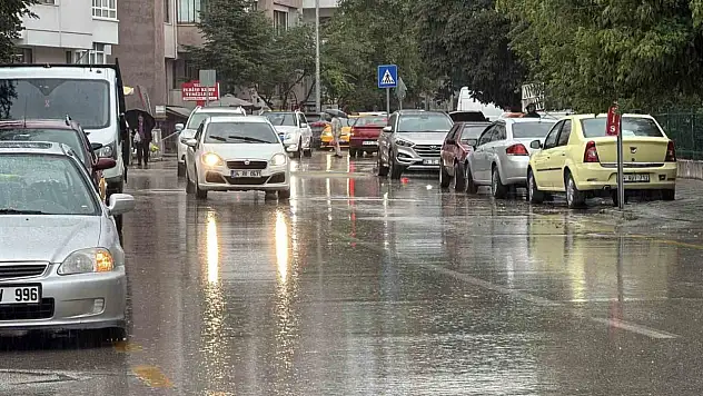 Bolu'da sağanak etkili oldu