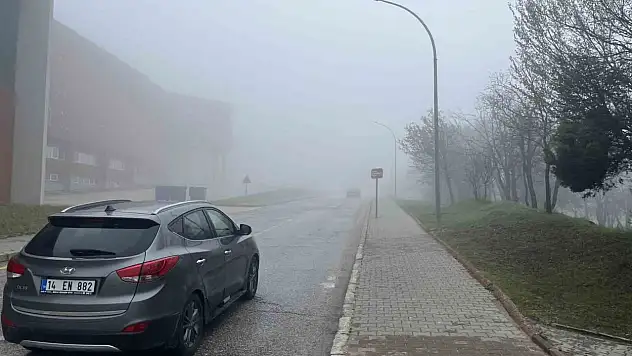 Bolu'da Sis Görüş Mesafesini Düşürdü