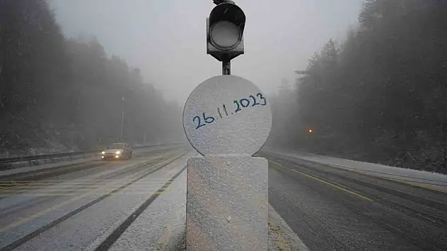 Bolu Dağı Geçişinde Kar ve Tipi Etkili