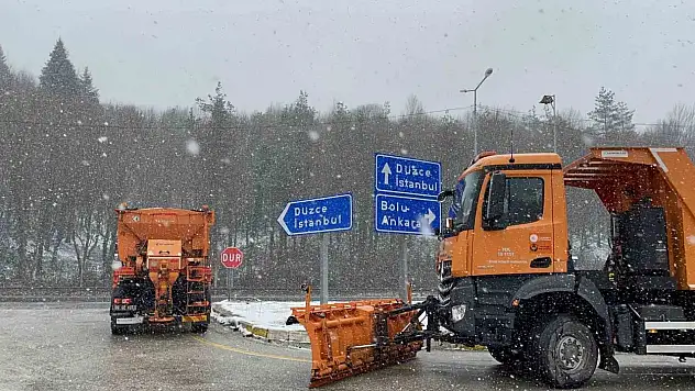 Bolu Dağı'nda Kar Yağışı Başladı