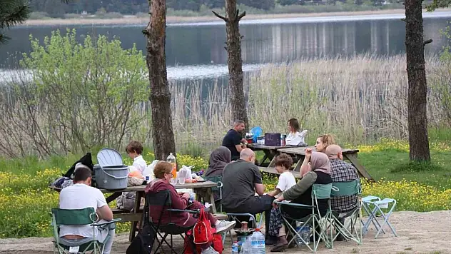 Bolu'daki milli parklara bayramda ziyaretçi akını