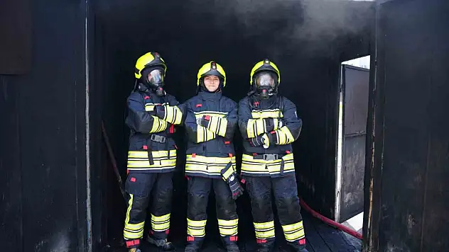Bolu'nun ilk kadın itfaiyecileri göreve başladı