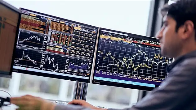 Borsa 14.000 Puanı Aşarak Rekor Kırdı