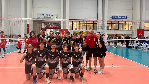 Bozkurt, Voleyboldaki Başarısını Sürdürüyor