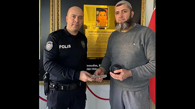 Bulunan Cüzdan Sahibine Teslim Edildi!