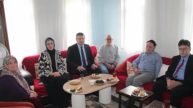 Büyükler Unutulmadı, Evleri Ziyaret Edildi